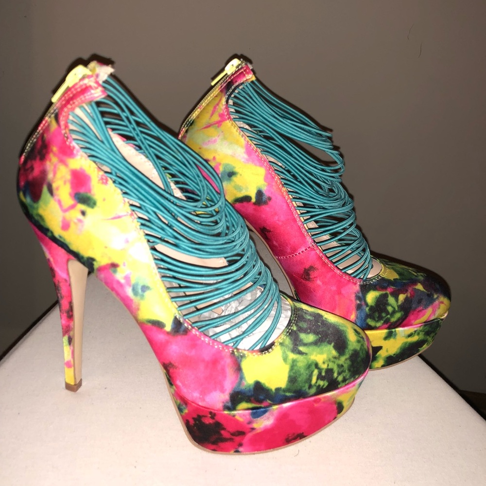 Never worn Anne Michelle Heels
